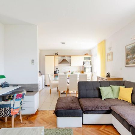 Apartman Jam Apartment Solin Ngoại thất bức ảnh